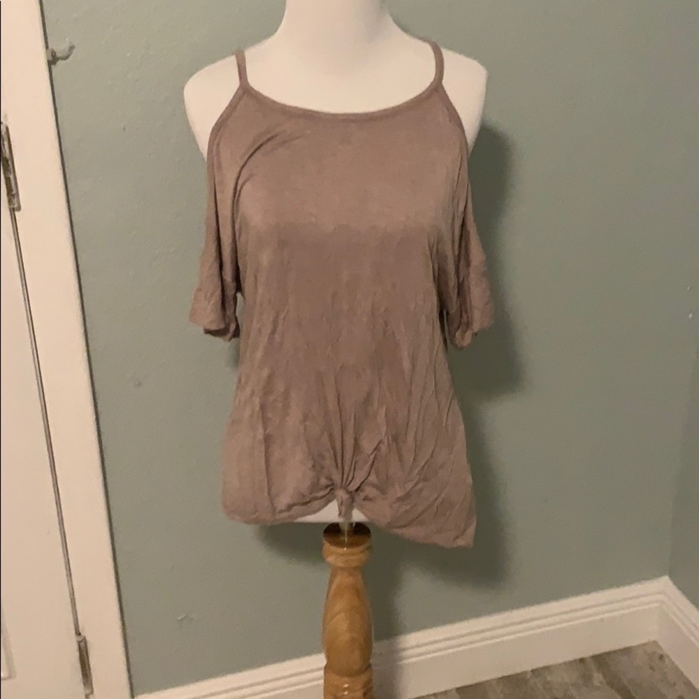 XS cold shoulder top